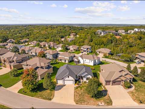 4964 Noland Rd, Shawnee, KS home video tour