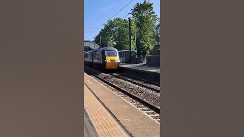 Class 43 passes Cramlington(Intercity livery HST) #railway #train #cramlington
