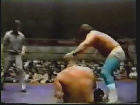 Jerry Lawler vs Toru Tanaka Highlights (3-3-79) AW...