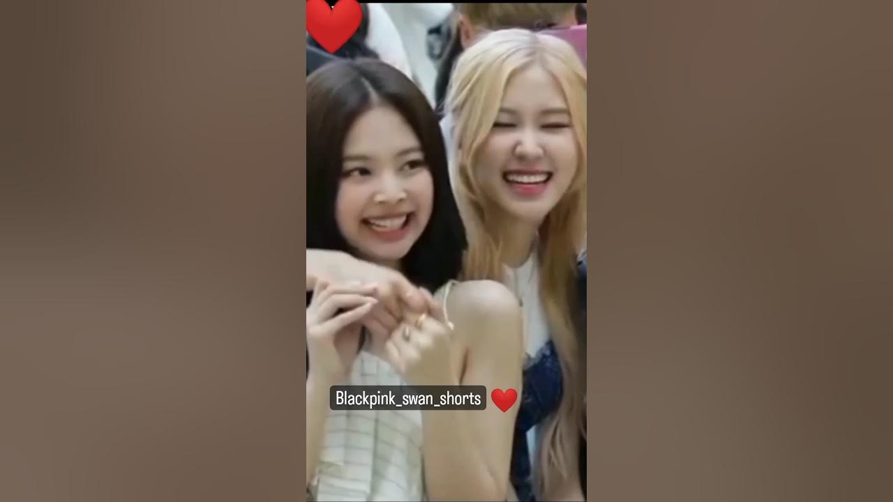 Blackpink jennie and rosé love forever #chennie #blackpink #jennie # ...