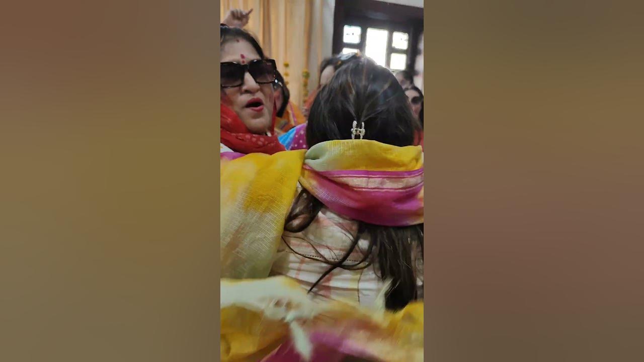 holi ke rang kanha ke sang
