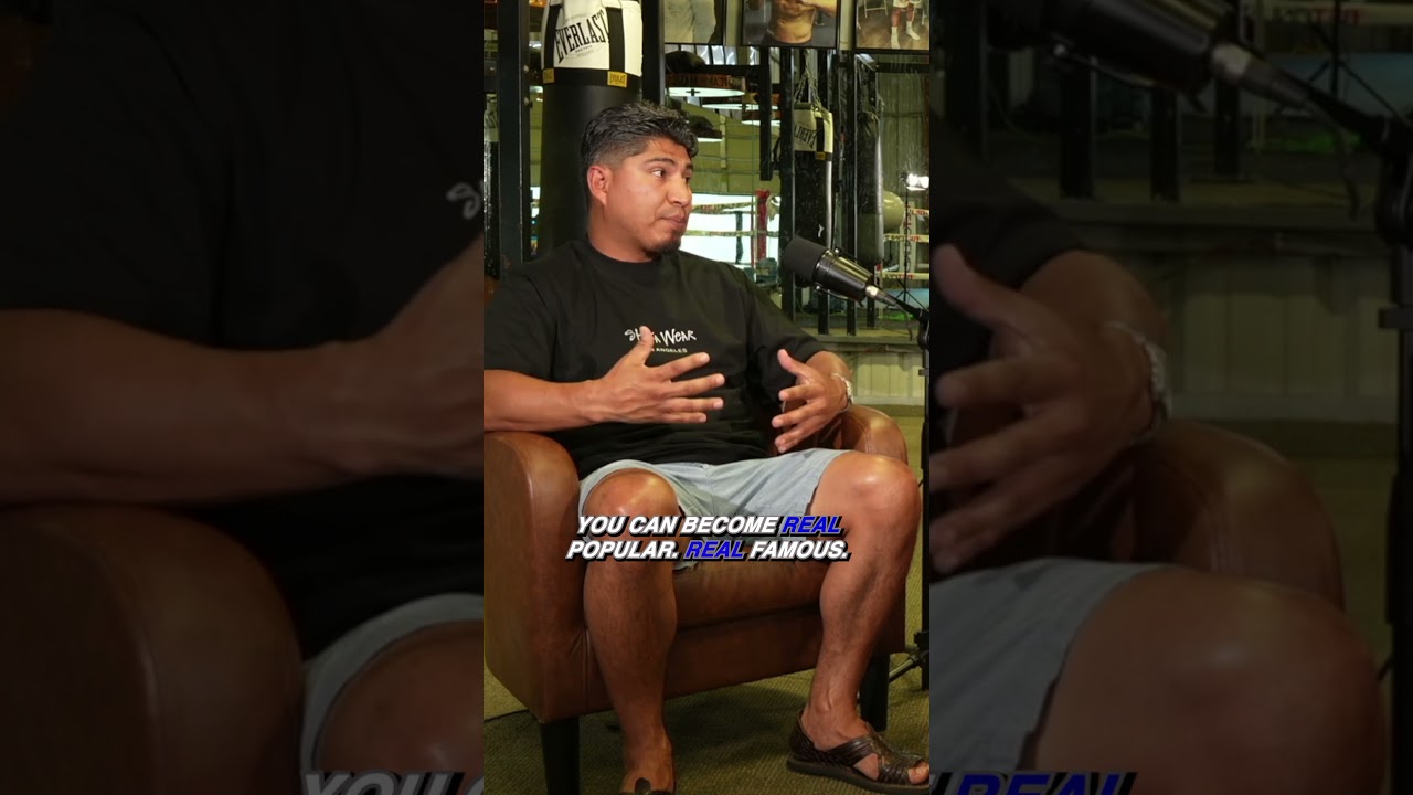 Майки Гарсия ставит доллар на то, что его ударят кулаком