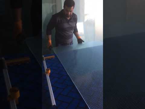 طريقة تقطيع الزجاج المسلح بسهولة