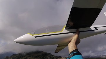 Mibo Swift S1 2.5 Medium DS through the clouds at Velika Planina