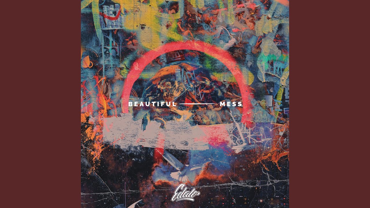 Obejrzyj Circles w YouTube Obejrzyj Circles w YouTube