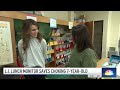 Lunch monitor saves 2nd grader choking on a piece of pizza | NBC New York