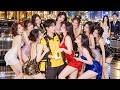 🚗送外賣4年養女友,求婚當天卻被嫌窮當眾甩掉!下一秒9位頂級美女突然開勞斯萊斯現身,搶著認他當乾弟弟,還有人直接送豪車求交往,前女友和富少全場徹底都看傻! #男頻 #神豪