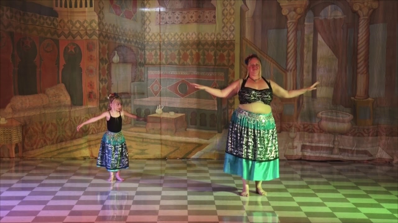 Triquetra Rakassah West 2018