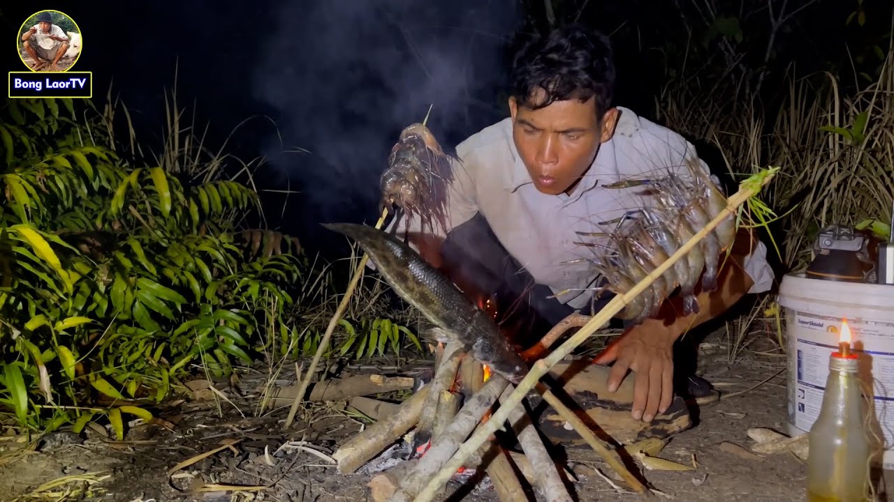 ឆ្លុះបង្កងត្រីនៅកោះកំបុតក្បាល មកអាំងនៅកោះខ្មោច FISHING PRAWS AND FISH ON TWO ISLANDS AT NIGHT 4K
