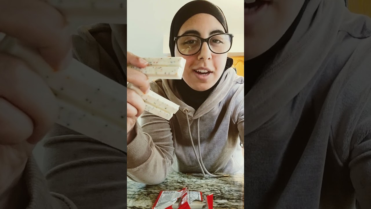 Reviewing Kit Kat Birthday Cake Flavor