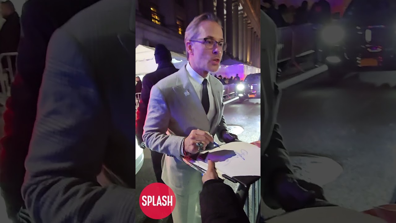 Guy Pearce Chats With Fans About New York And His Son Outside Gotham Awards In New York