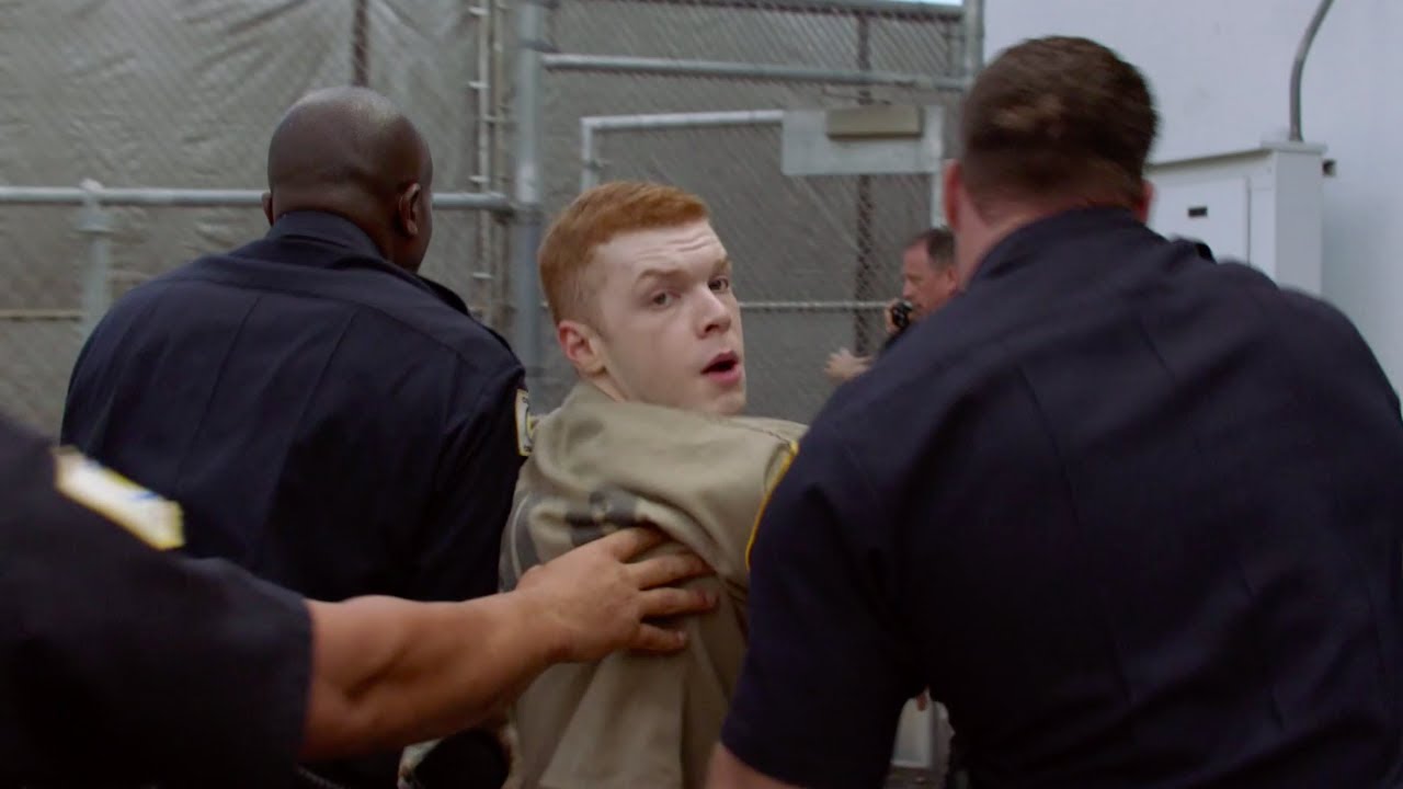 Ian | "You Made Bail." | S09E02