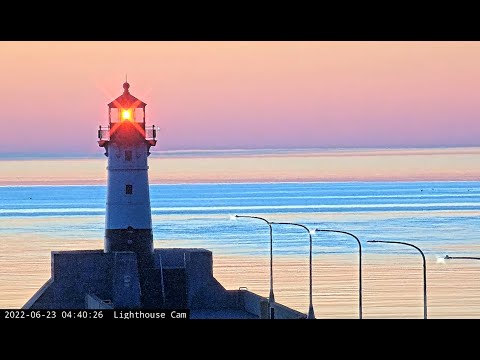 Lighthouse Cam - Duluth Harbor Entrance — Duluth, MN live camera thumbnail