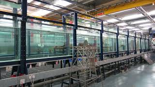 Standing wave in a double-ended wave flume