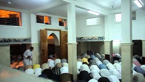 صلاة العشاء الرمضانية بمسجد الجابري القنيطرة القارئ نجم الحسن 01 رمضان1434