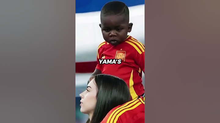 LAMINE YAMAL'S LITTLE BROTHER THOUGHT BARCELONA'S MASCOT WOULD EAT HIM AND RAN AWAY 😅😭