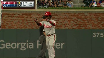 PHI@ATL: Herrera smacks an RBI double to right