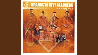 Video thumbnail of "Brandsta City Släckers - Hjälm Och Mössa På"