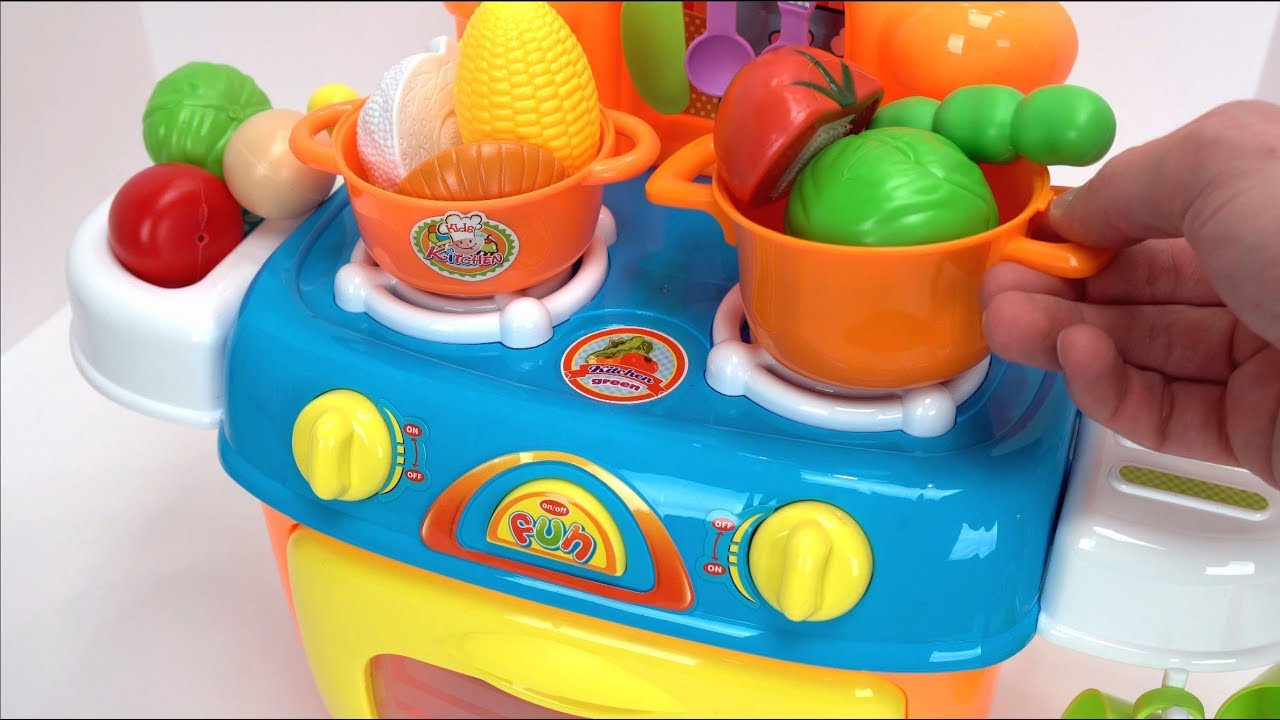 Learn Food Names with a Toy Kitchen Playset and Velcro Foods