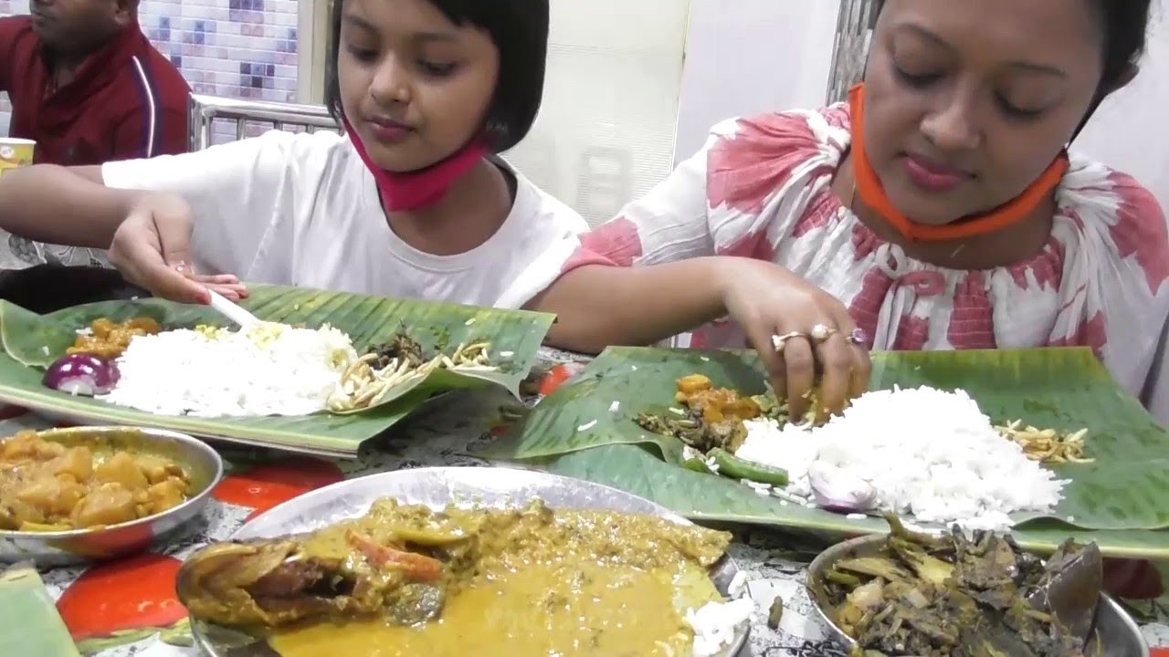 Super Duper Lunch Hotel Sidheshwari Ashram Rice with Mutton Curry