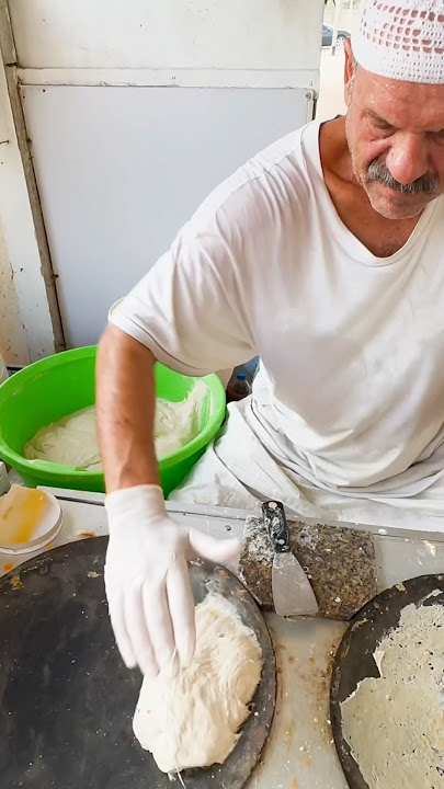 Dubai's Legendary Regag Bread at Walid Mohammad Bakhit's Bakery!#shortsvideo#bread#dubai