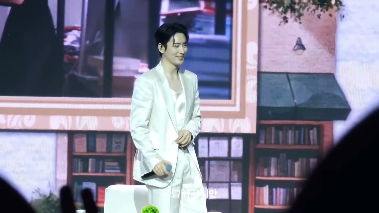 250706 이준혁 Lee Jun Hyuk 李浚赫-光化門之吻&傳授吻戲小秘訣