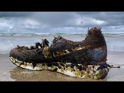 Video: Nike Sneakers Are Found On Beaches Around The World. Where Did They Come From? - Alternative View