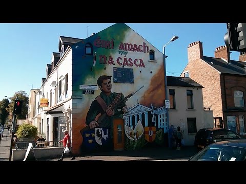 Video: Najboljša črna Taksija V Belfastu, Troubles Murals On Falls In Shankill Roads