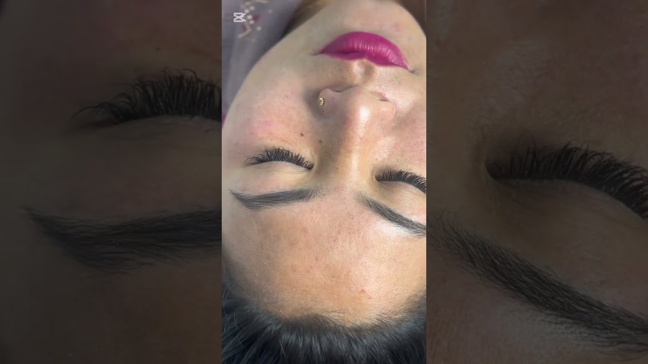 Lashes extensions 
