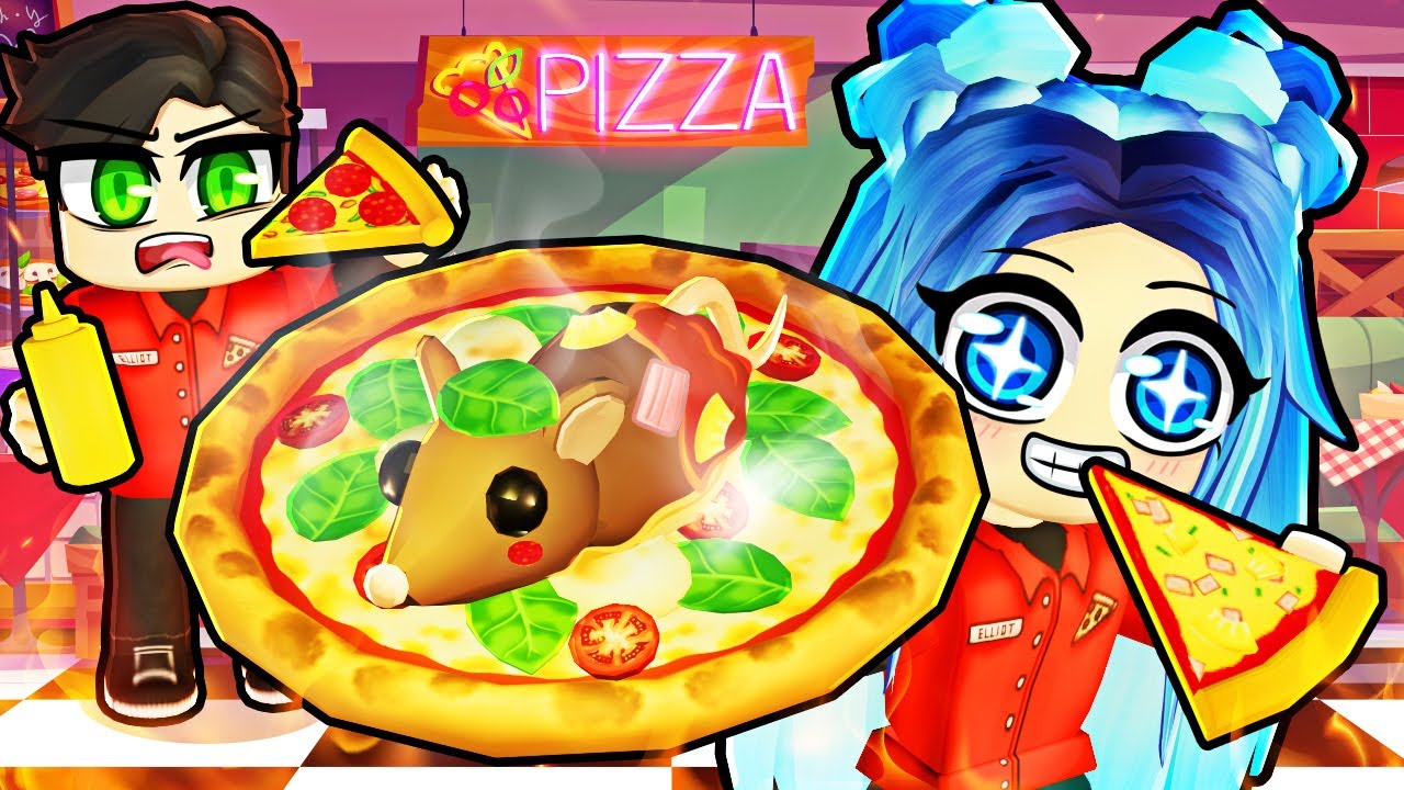 WE COOK MYSTERY PIZZA IN ROBLOX YouTube 
