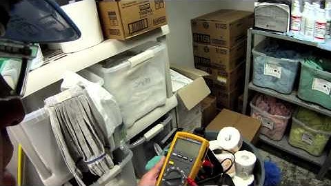 How To Use Fluke 233 True-RMS Remote Display Digital Multimeter