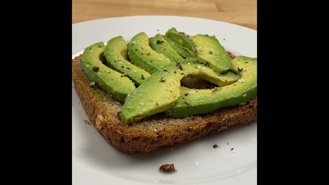 HEALTHY and EASY Homemade Nut Bread [Recipe] - DASH Bread Maker - Avocado  Toast 