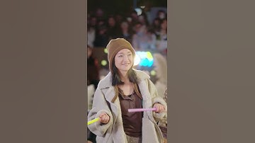 Thumbnail of 窦靖童音乐现场版《特别的爱给特别的你  Live 》完美继承王菲、窦唯的好基因。 Leah Dou Song Live 2024 Music video #窦靖童  #音樂現場 #翻唱 #王菲 #窦唯