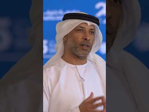 كلمات م لهمة من الشيخ خالد بن محمد بن زايد في حفل تخر ج جامعة خليفة د إبراهيم الحجري يقتبس الحكمة