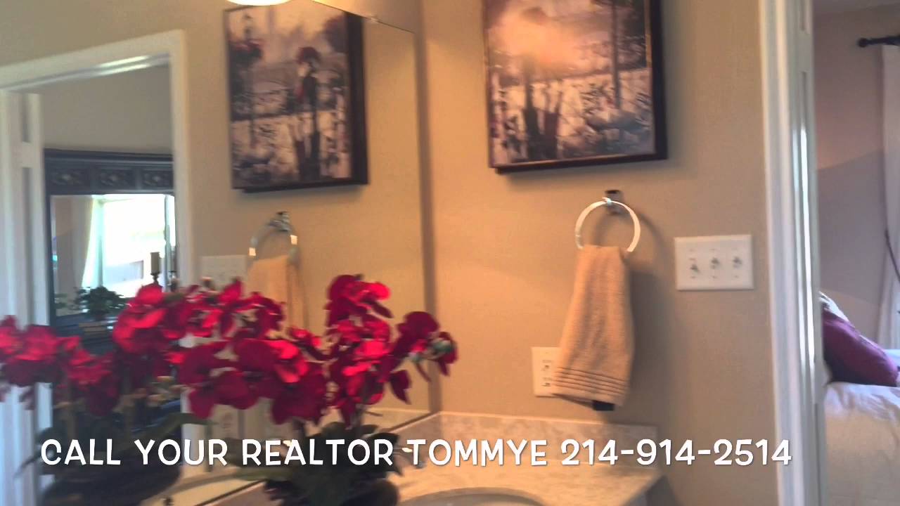 Tour of D R Horton Home in Fossil Creek at Westridge McKinney Tx with