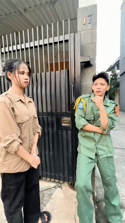 Akbar Hasri Becomes a Security Guard and His Job Is to Seduce Beautiful Girls