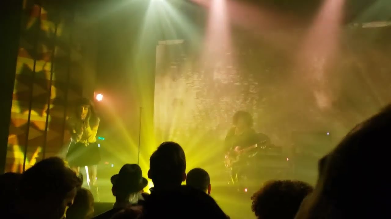 Tamaryn - Sandstone (Live @ LA 2022-12-16)