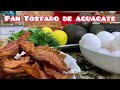 Pan tostado de aguacate