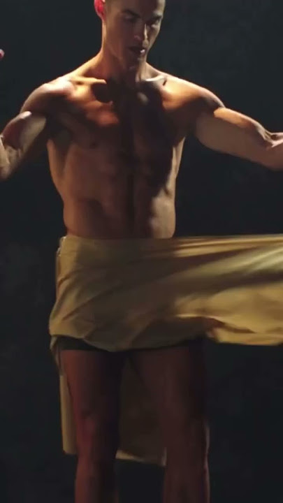 Download lagu Cristiano Ronaldo advertisement | CR7 Underwear