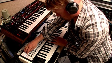 Data Pusher - Doubtfire  | DSI Tempest / Pro 2 / Evolver / Oberheim Matrix 1000