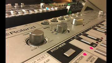 TB-303 and RE-303 meet TR-909 for Acid Techno Session