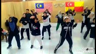 NO COMMENT -TUTY WIBOWO//ZUMBA FITNESS//CHOREO BY ZIN ZUE// SELANGOR//