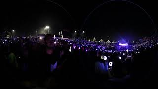 Virtual Reality - Bts 방탄소년단 작은 것들을 위한 시 Boy With Luv Rose Bowl Stadium Love Yourself Tour