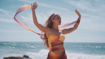 Thumbnail of UWAIE - Lorena Santos #kapo #uwaie #cover (Vídeo Oficial)