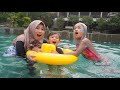 VLOG SERU REBUTAN PELAMPUNG Di kolam renang | Salsa and family