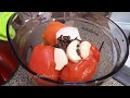 coliflor con salsa de tomate rojo