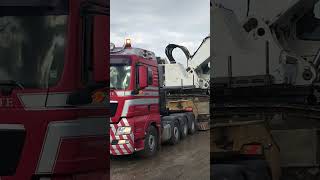 Transporting On Site The Huge Liebherr 984 Excavator - #Shorts