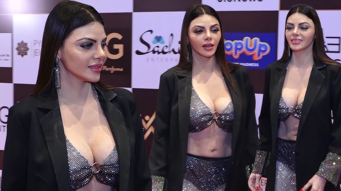 Gangbang porno rasmlar Politsiya xodimi pornosini sikishdi