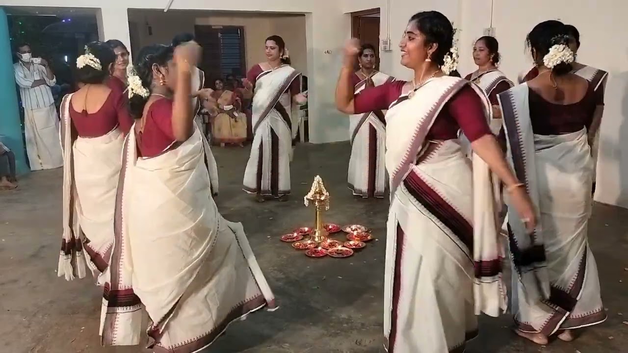 മഹാദേവ മനോഹര തിരുവാതിര.. mahadeva manohara thiruvathira.. @ chettikulangara temple