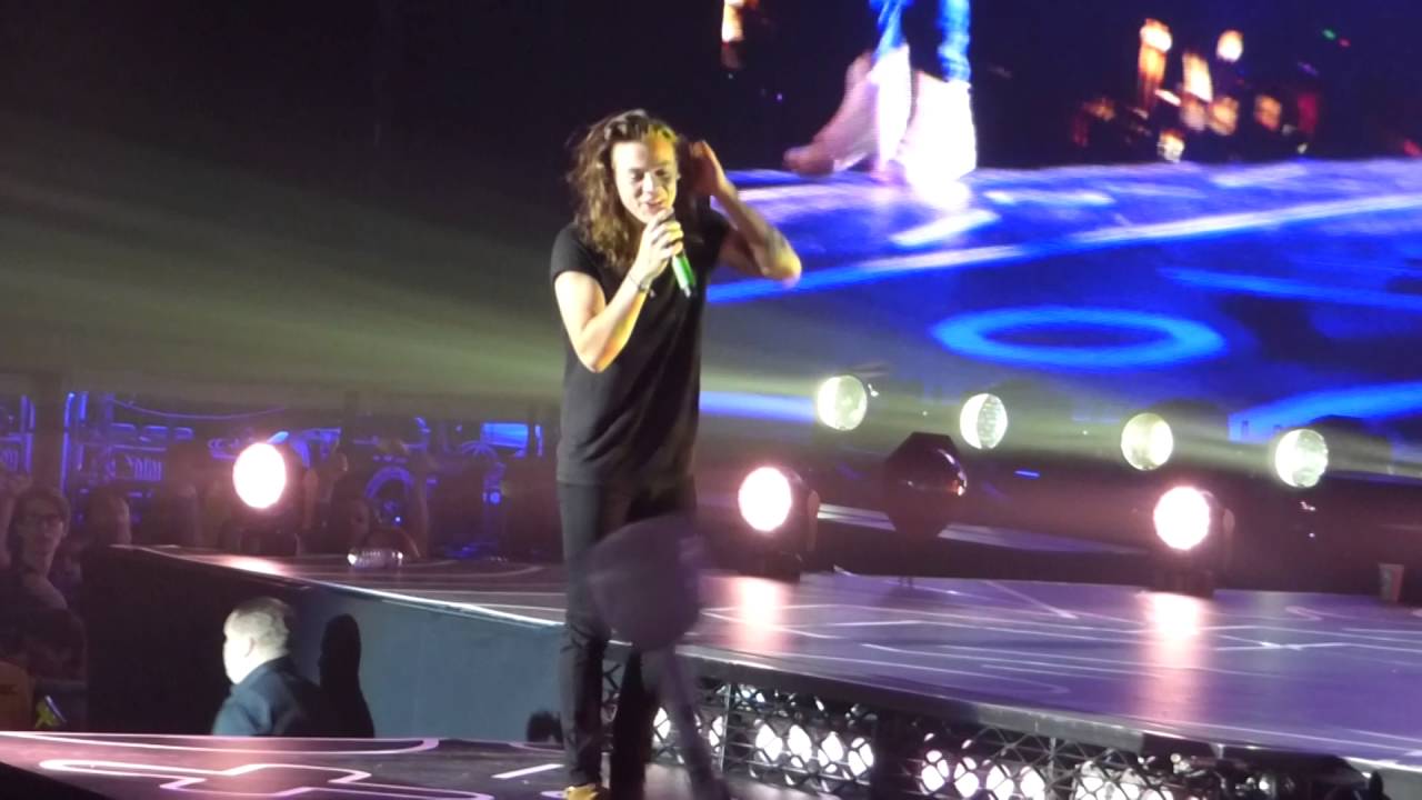 Don’t Forget Where You Belong - One Direction - OTRA - Manchester - 04/10/15